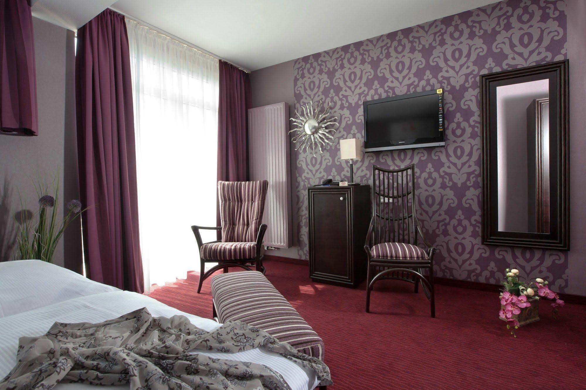 Goebel'S Hotel Aquavita Бад Вилдунген Екстериор снимка